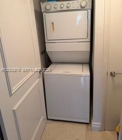 1850 S Ocean Dr, Unit 805, Hallandale Beach, FL 33009 Photo