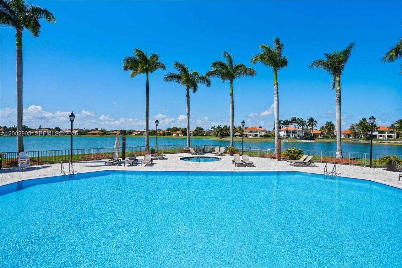 7553 SW 188th Ter , Cutler Bay, FL 33157 Photo