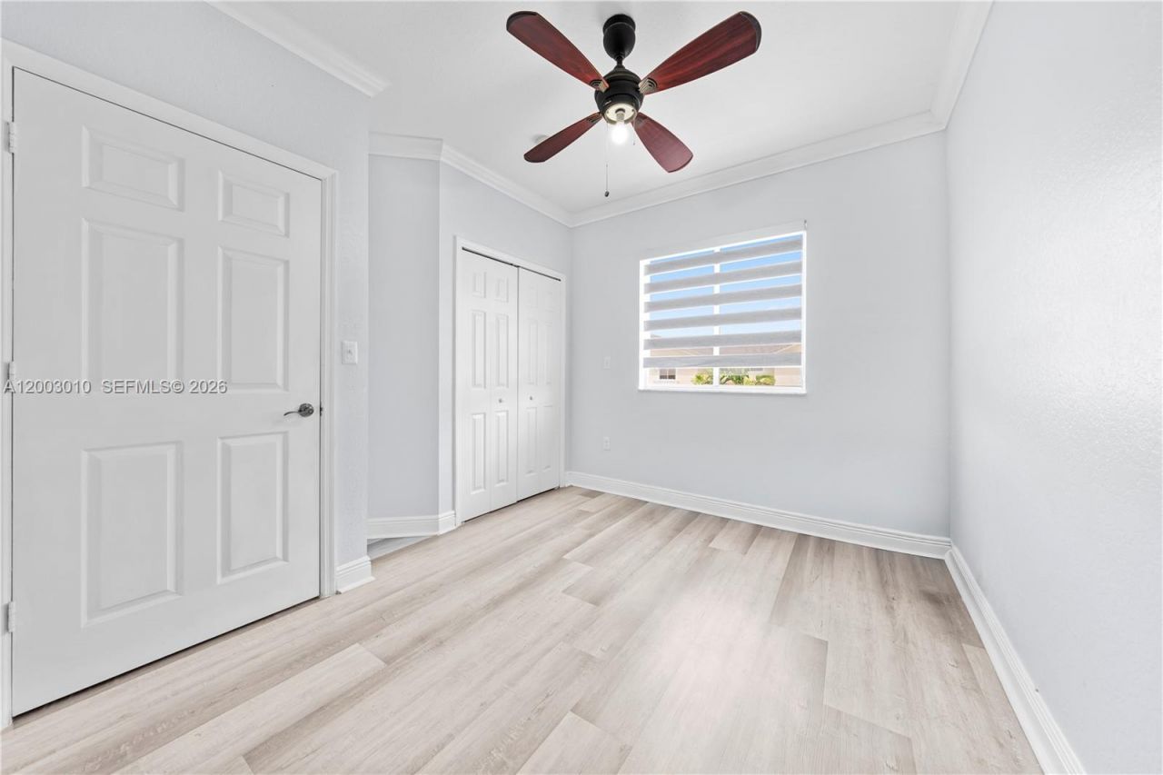 7452 NW 178th St, Hialeah, FL 33015 Photo