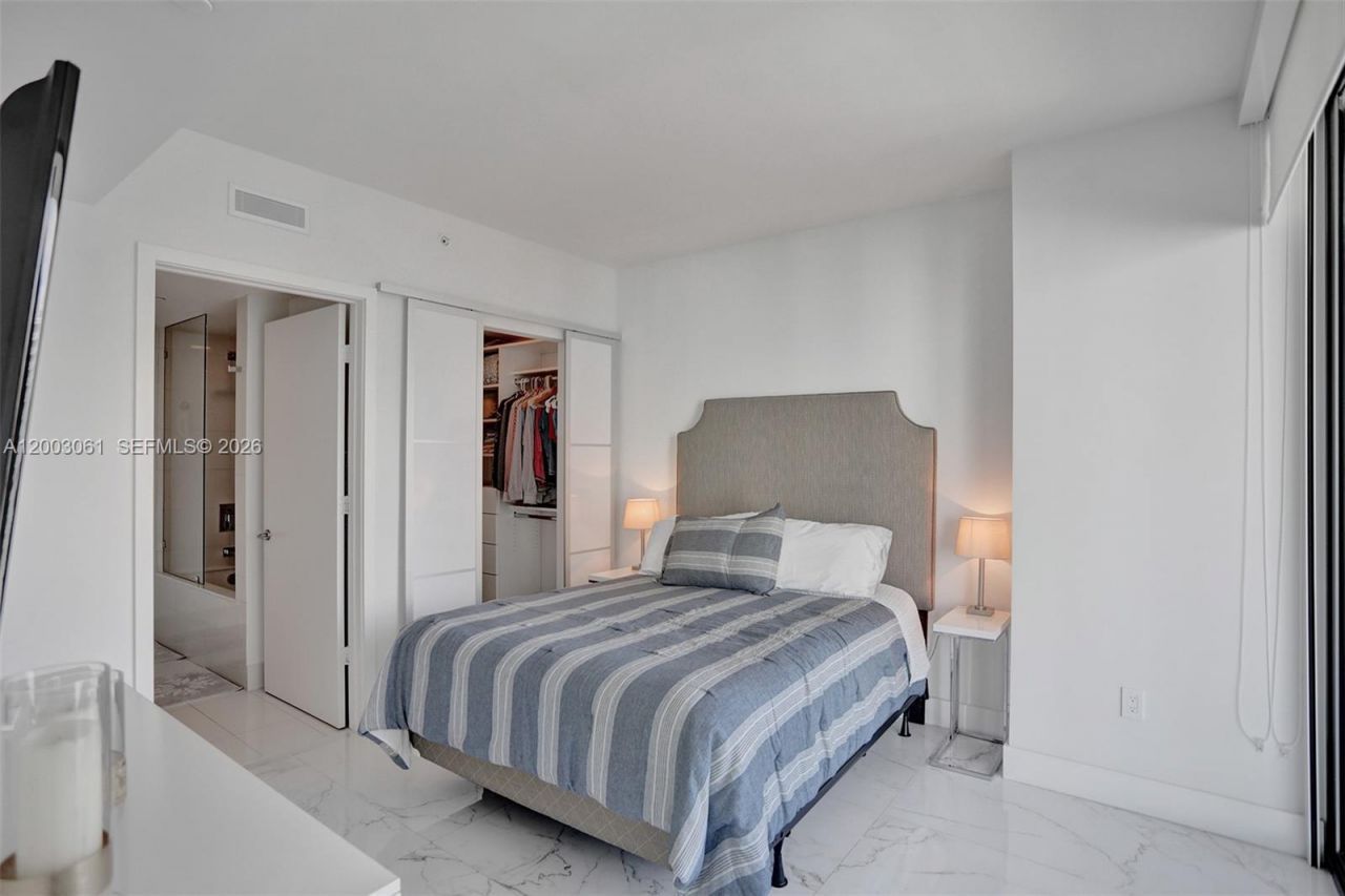 1300 S Miami Ave , Unit 3111, Miami, FL 33130 Photo