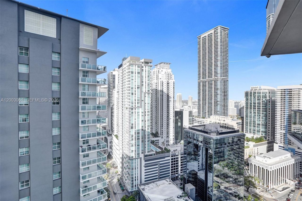 1300 S Miami Ave , Unit 3111, Miami, FL 33130 Photo