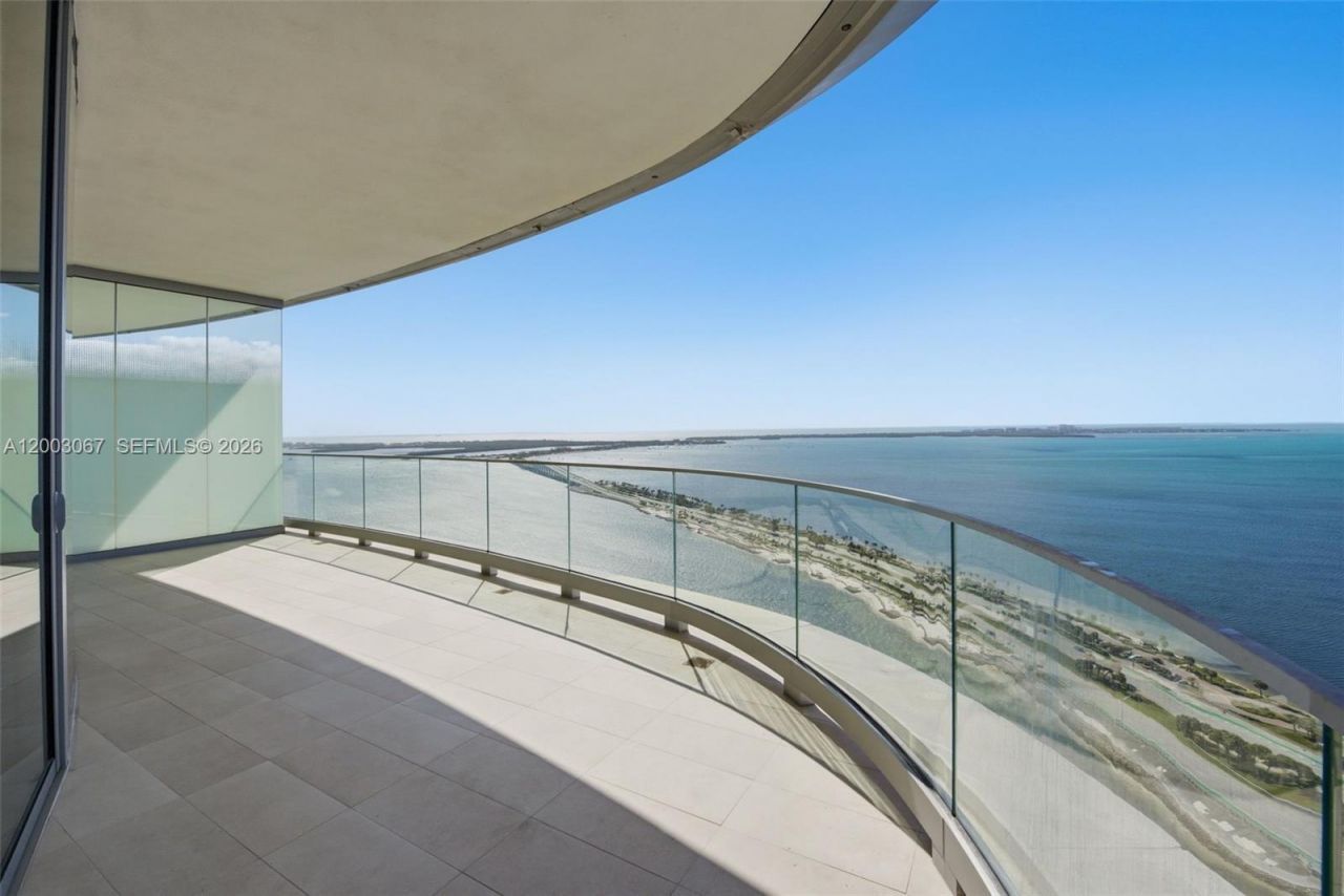 175 SE 25th Rd, Unit 3302, Miami, FL 33129 Photo