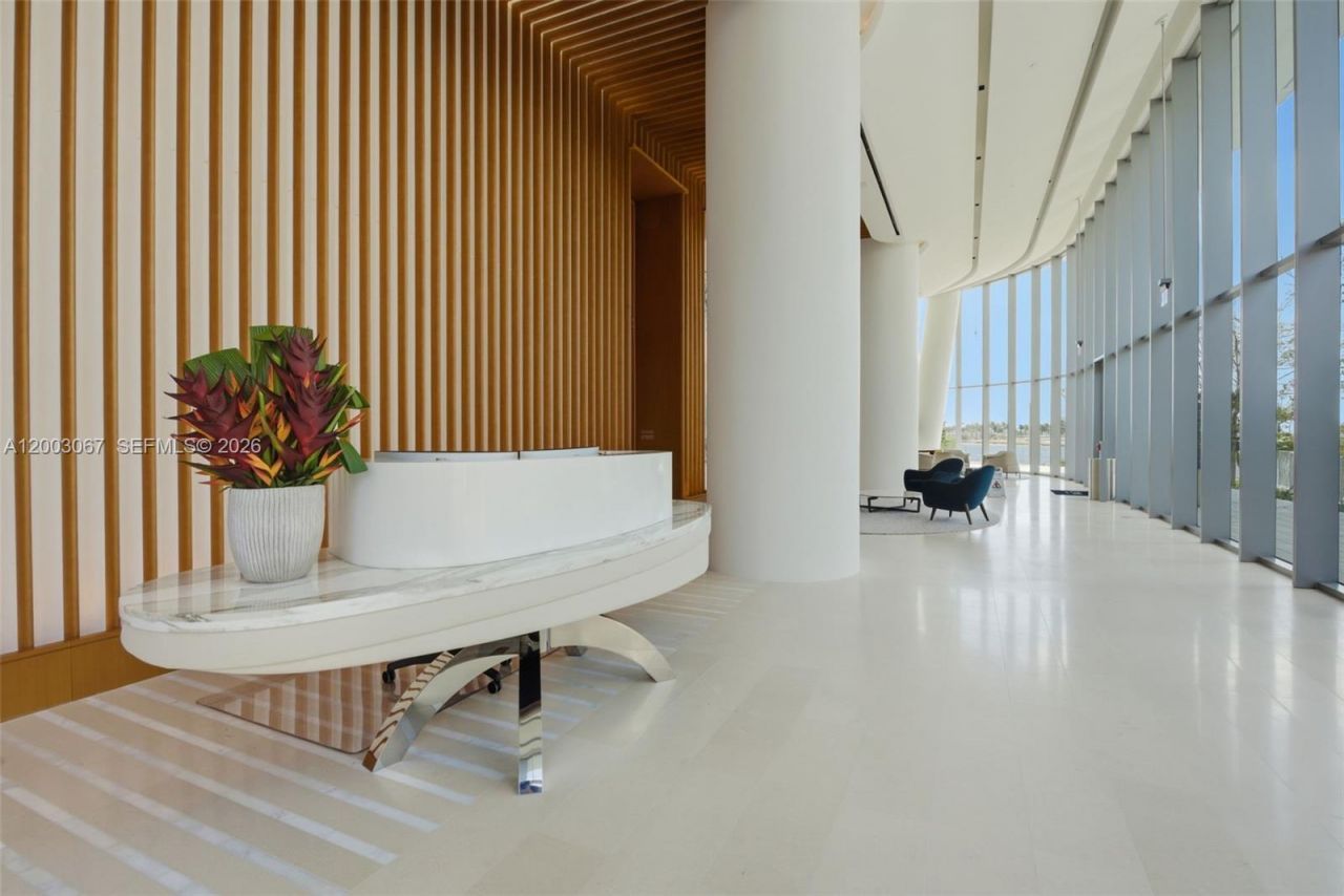 175 SE 25th Rd, Unit 3302, Miami, FL 33129 Photo