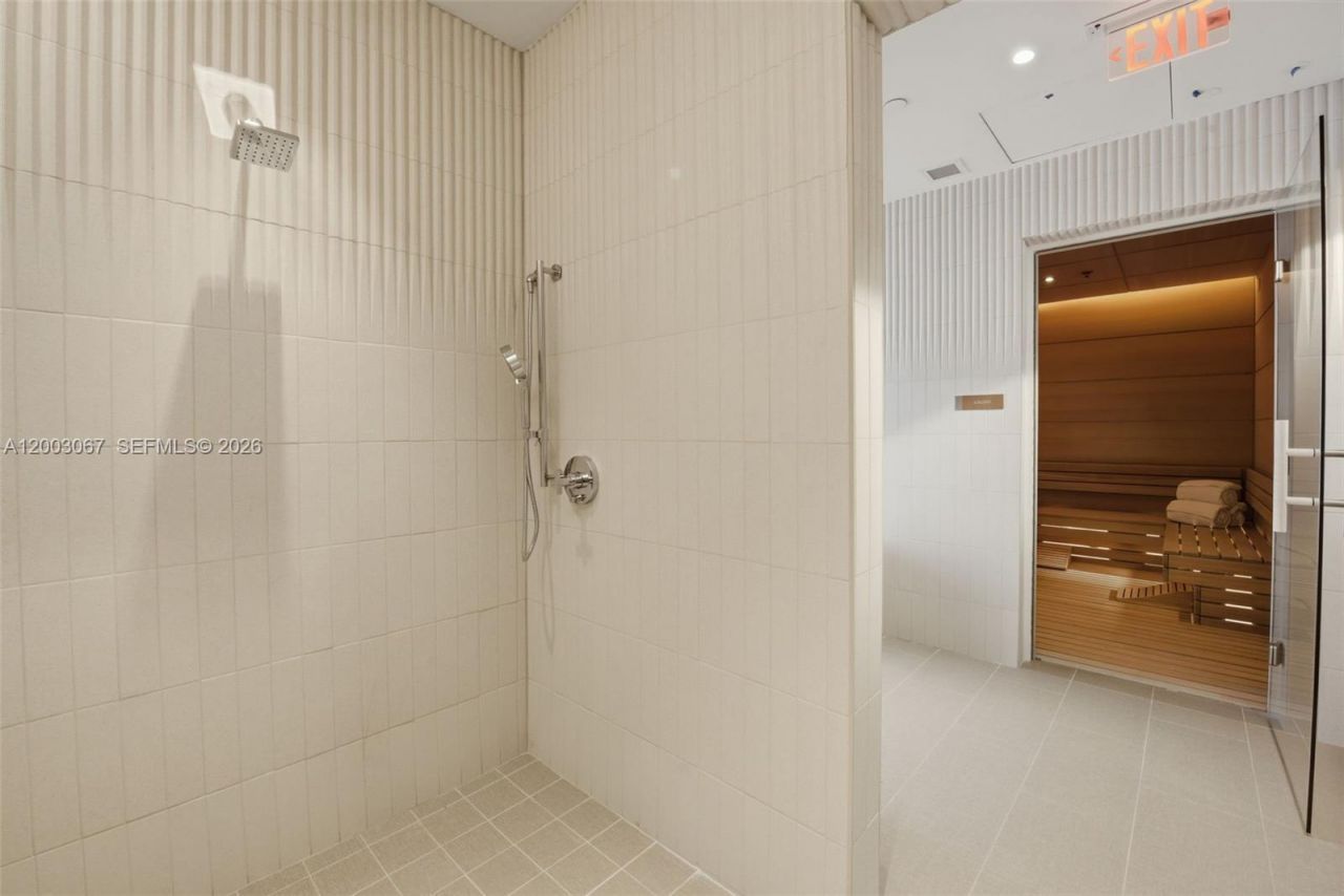 175 SE 25th Rd, Unit 3302, Miami, FL 33129 Photo