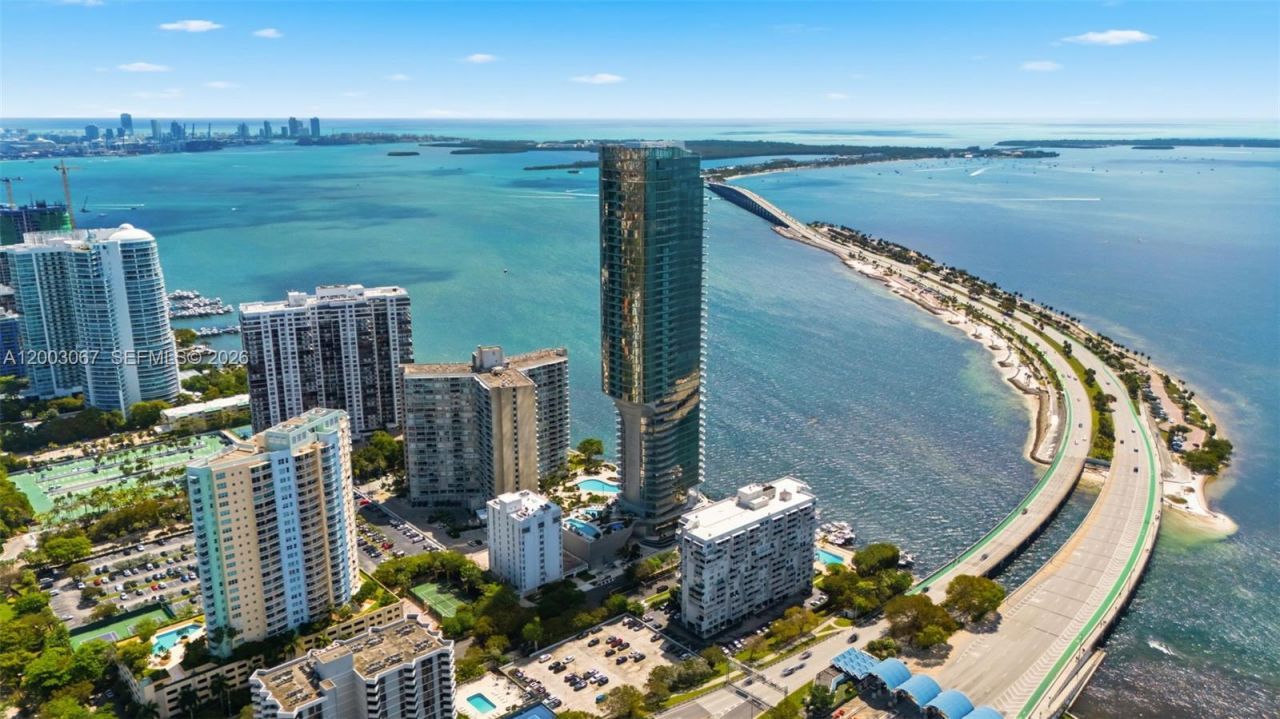 175 SE 25th Rd, Unit 3302, Miami, FL 33129 Photo