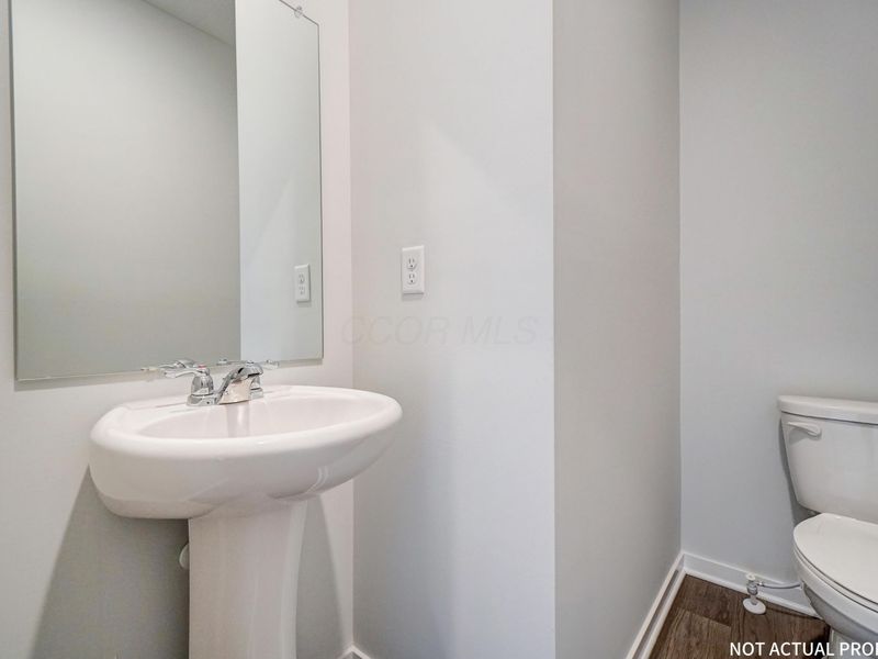 3850 Leasure Farms Drive , Zanesville, OH 43701 Photo 12