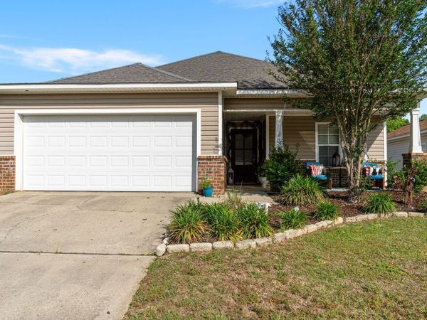 13 Clear Springs, Hattiesburg, MS 39402