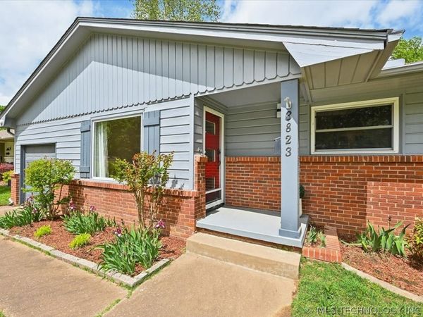 3823 E 51st Street S, Tulsa, OK 74135