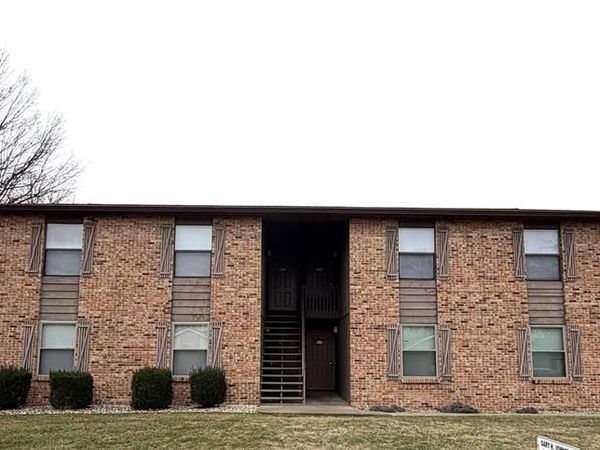 403 Nancy Drive, O'Fallon, IL 62269