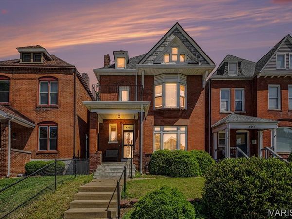 4361 Enright Avenue, St Louis, MO 63108