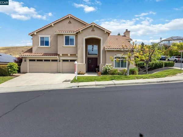 5375 Fernbank Dr, Concord, CA 94521