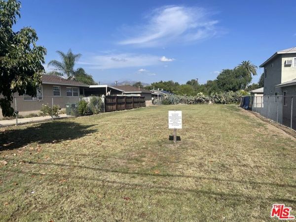 110 N Alameda Avenue , Azusa, CA 91702