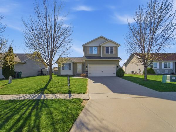 4710 NE Rio Drive, Ankeny, IA 50021