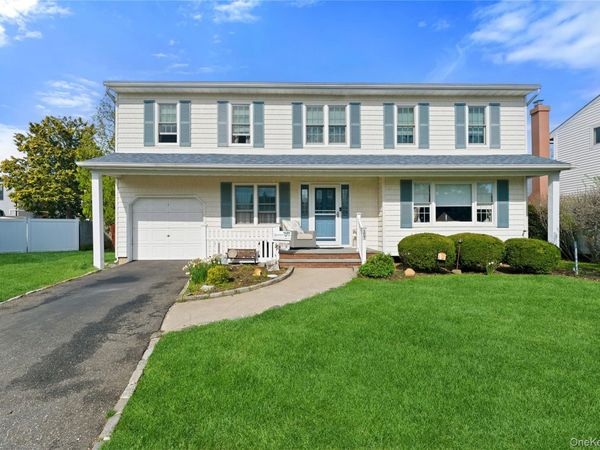 157 Garden Place , West Hempstead, NY 11552