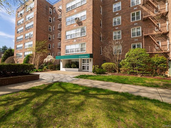 211-35 23 Avenue , Unit L1, Bayside, NY 11360