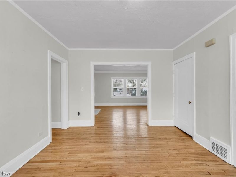 3318 Milverton Road, Unit 1/DN, Shaker Heights, OH 44120 Photo 7