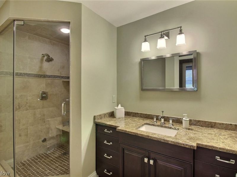 79 Haskell Drive, Bratenahl, OH 44108 Photo 13