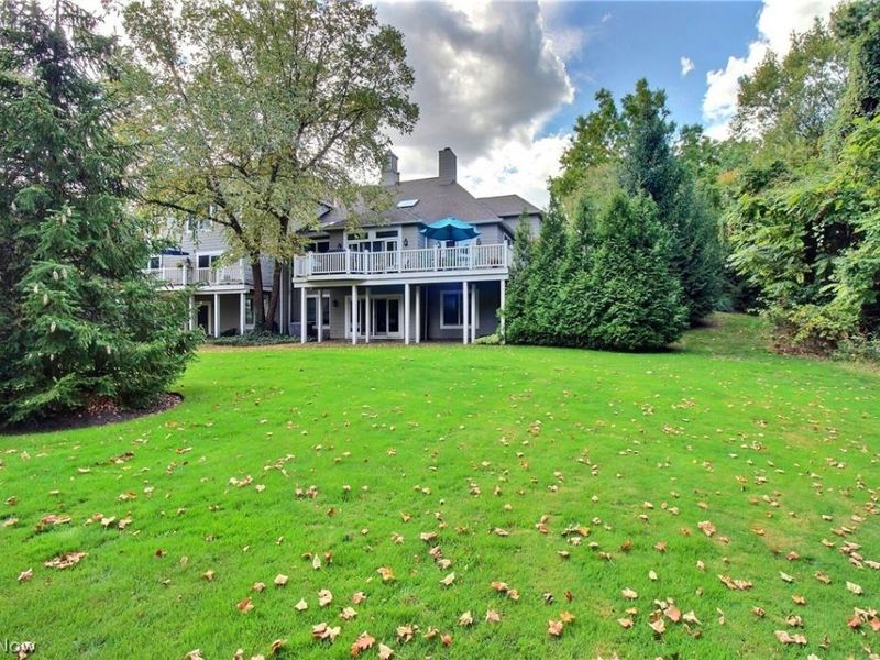 79 Haskell Drive, Bratenahl, OH 44108 Photo 17