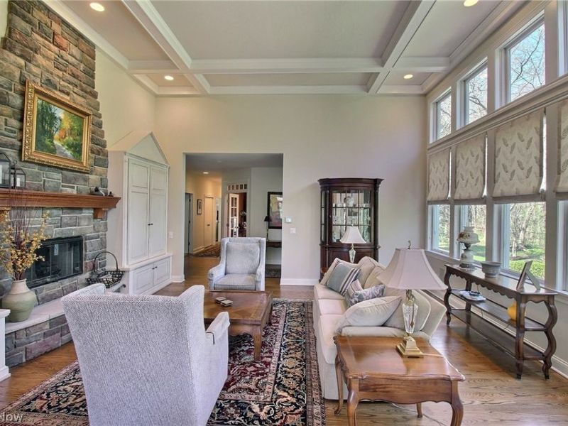 79 Haskell Drive, Bratenahl, OH 44108 Photo 3