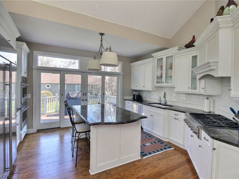 79 Haskell Drive, Bratenahl, OH 44108 Photo 5