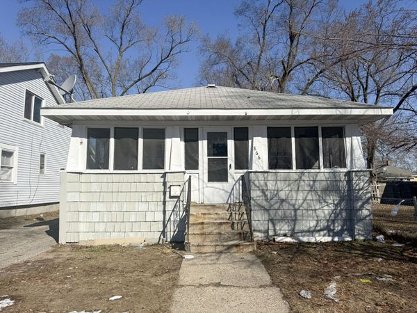 866 Fleming Avenue, Muskegon, MI 49442