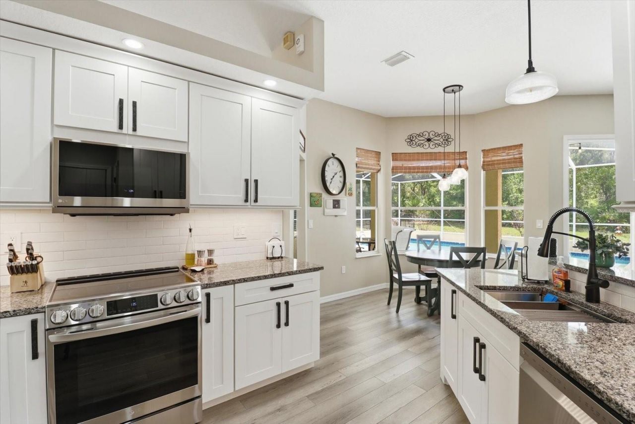 16 Calendula Court E, Homosassa, FL 34446 Photo