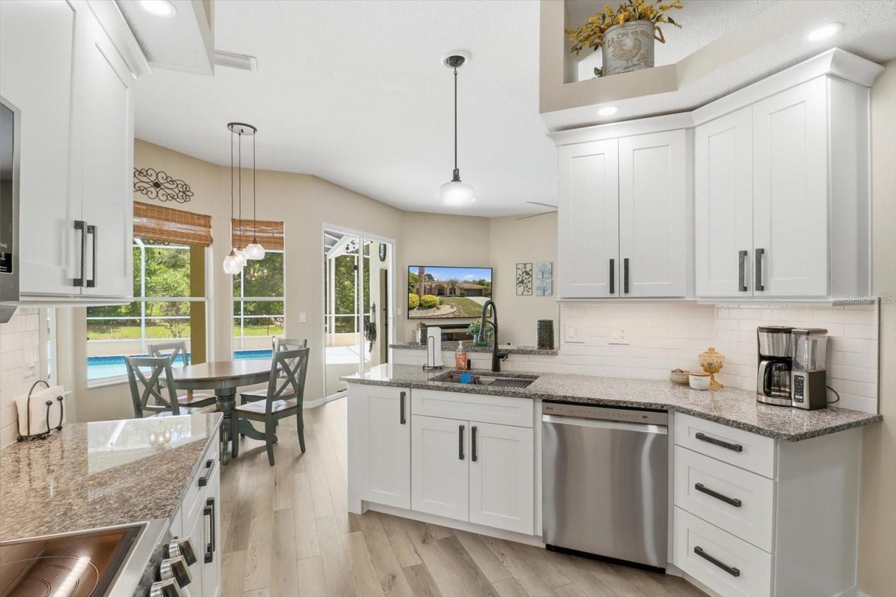 16 Calendula Court E, Homosassa, FL 34446 Photo