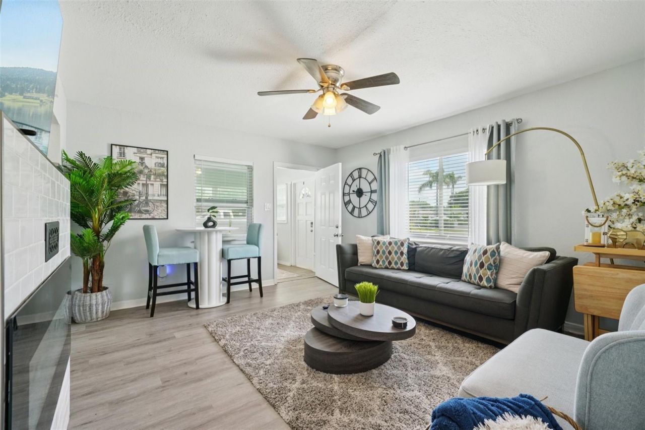 1316 58th Street N, Saint Petersburg, FL 33710 Photo