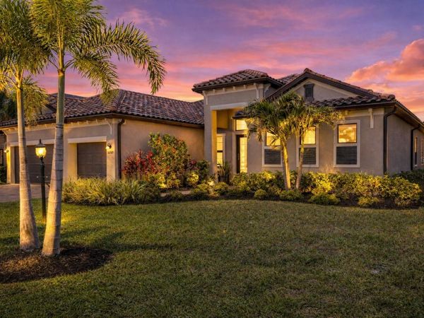 16309 TRADEWIND TERRACE, LAKEWOOD RANCH, FL 34211