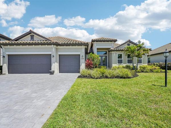 16309 TRADEWIND TERRACE , LAKEWOOD RANCH, FL 34211