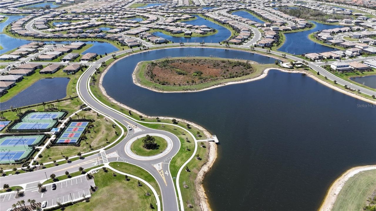 16309 Tradewind Terrace, Lakewood Ranch, FL 34211 Photo