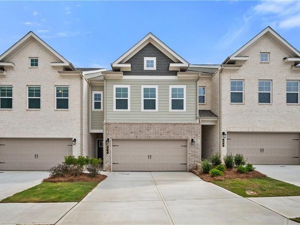 207 Abbotts Crossing Circle , Conyers, GA 30094