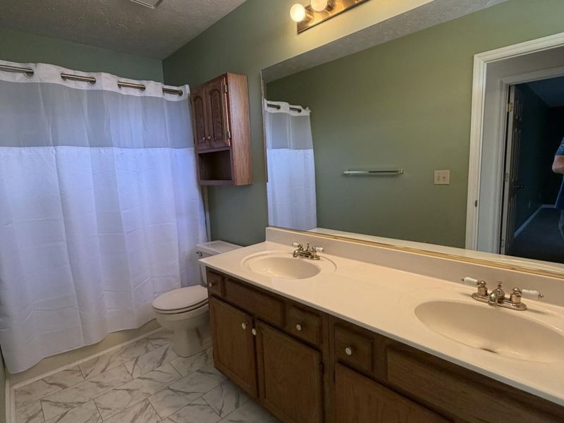 1073 Hampshire Place Place, Florence, KY 41042 Photo 31