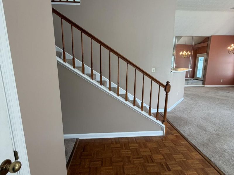 1073 Hampshire Place Place, Florence, KY 41042 Photo 5