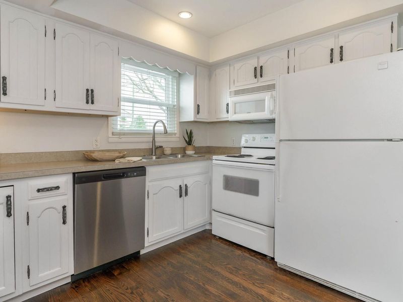 5275 Scioto Darby Road , Hilliard, OH 43026 Photo 9