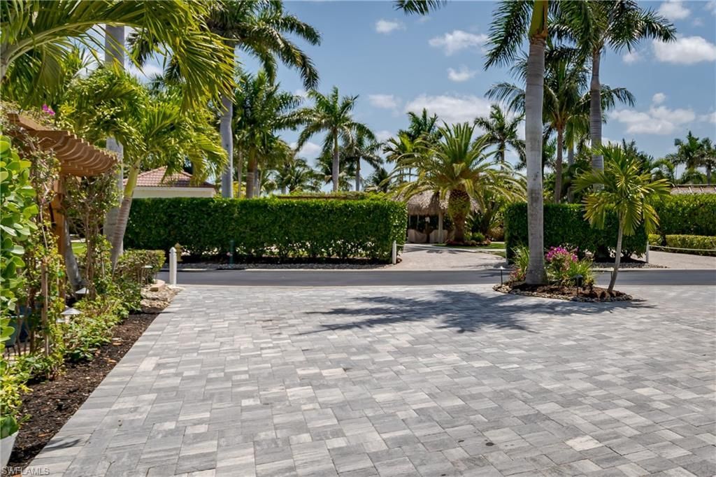 13617 Snapper Ln, Naples, FL 34114 Photo