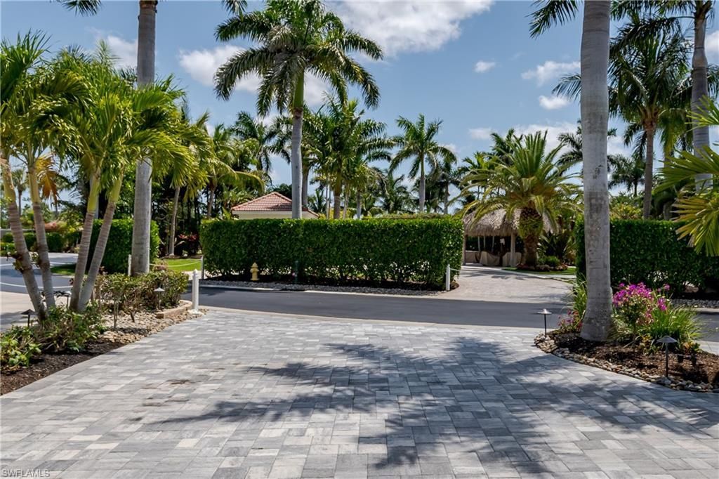 13617 Snapper Ln, Naples, FL 34114 Photo