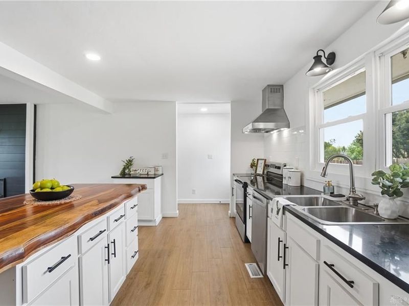 3991 Benner Road, Miamisburg, OH 45342 Photo 17