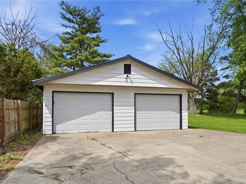 3991 Benner Road, Miamisburg, OH 45342 Photo 41