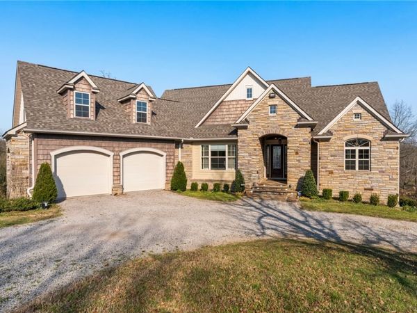 1011 E Uniontown Street, Van Buren, AR 72956