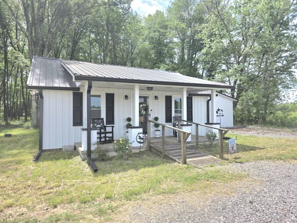 1151 Dry Creek Rd, Smithville, TN 37166