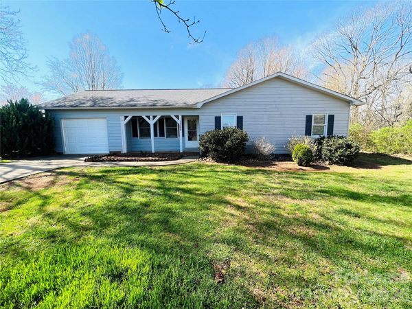 1369 Little Road , Newton, NC 28658