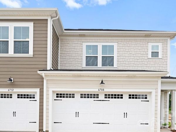 9100 Bluedale Road , Unit The Perser, Charlotte, NC 28216