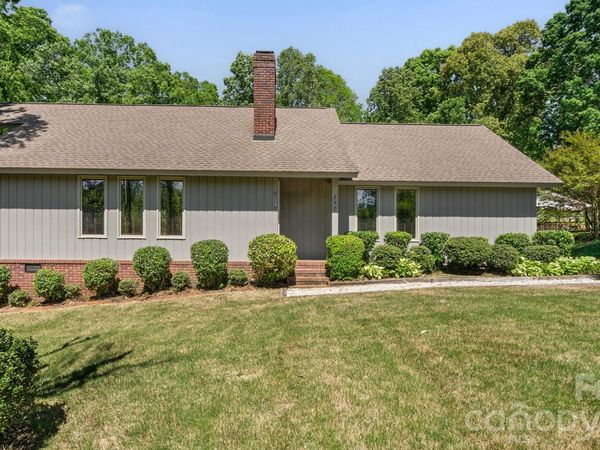 297 Mockingbird Lane , McAdenville, NC 28081