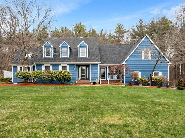 5 Bedros St, Windham, NH 03087