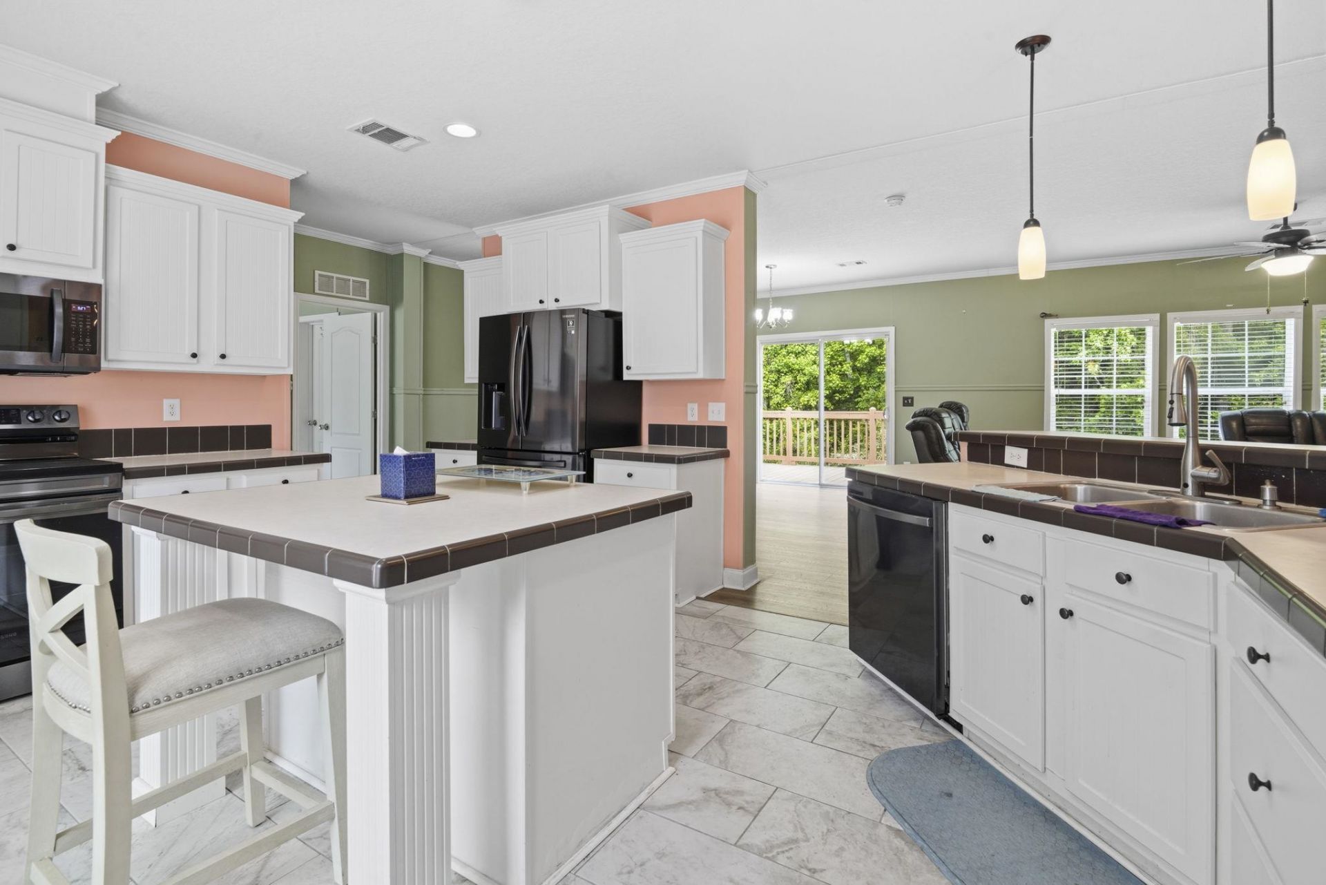 54 Peregrine Ct. Photo 7