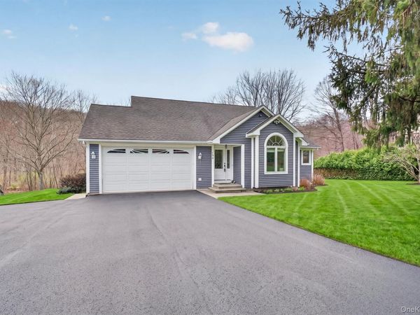 194 Vineyard Avenue, Highland, NY 12528