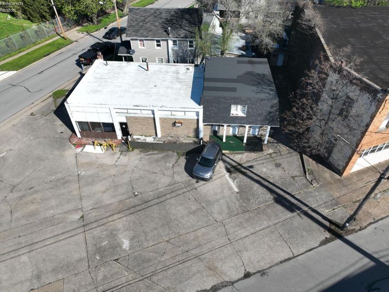 331 Tiffin Avenue, Sandusky, OH 44870 Photo 2