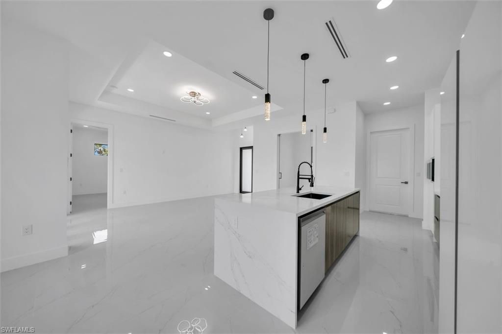 3901 3rd St Sw, Lehigh Acres, FL 33976 Photo