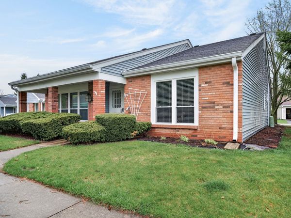 7225 Oxford Circle , Fox Lake, IL 60020